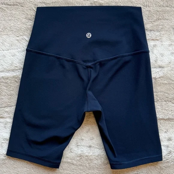 Lululemon Align Short 8" in True Navy Size 4 - Picture 6 of 13